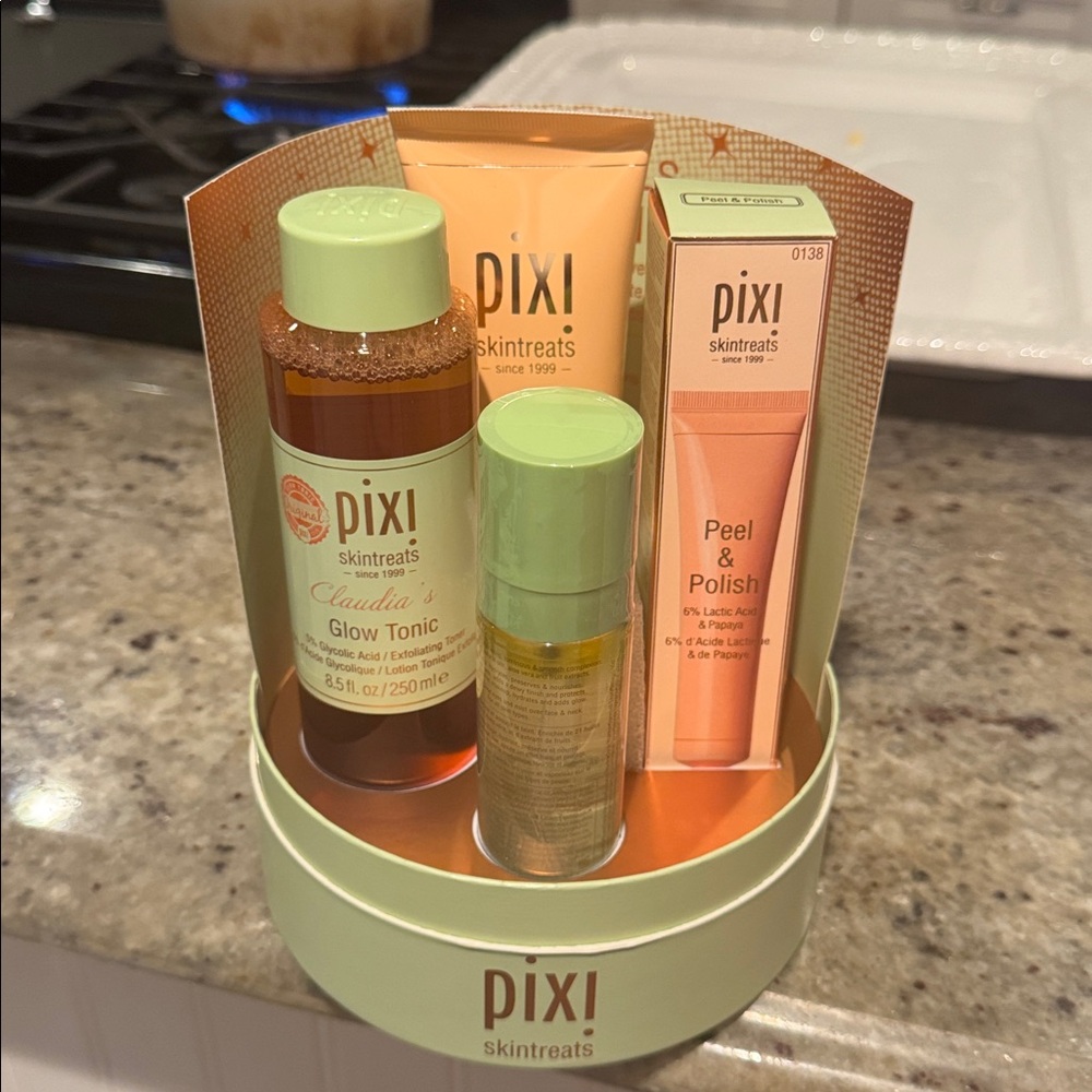 ♥️ Pixi beauty glow pr new